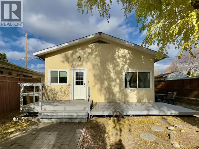 709 MUNICIPAL Avenue, Penticton, British Columbia V2A2R7
