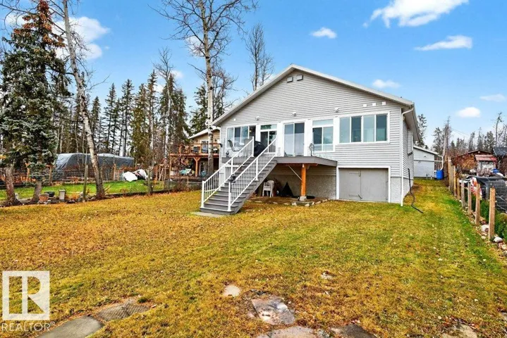 257 Lakeshore DR, Rural Lac Ste. Anne County, Alberta T0E1V6