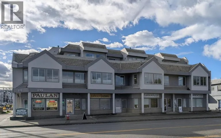 328 198 Island Hwy, Parksville, British Columbia V9P2H3