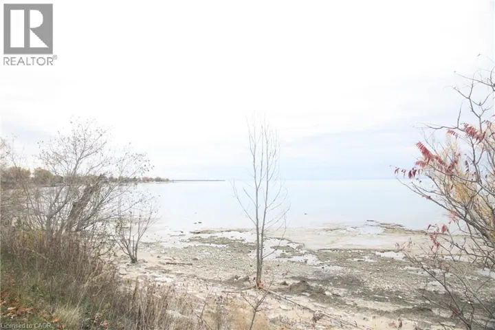 2525 LAKESHORE Road, Dunnville, Ontario N1A2W8