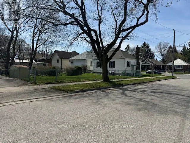 500 HIGHBURY AVENUE N, London East (East N), Ontario N5W4K4