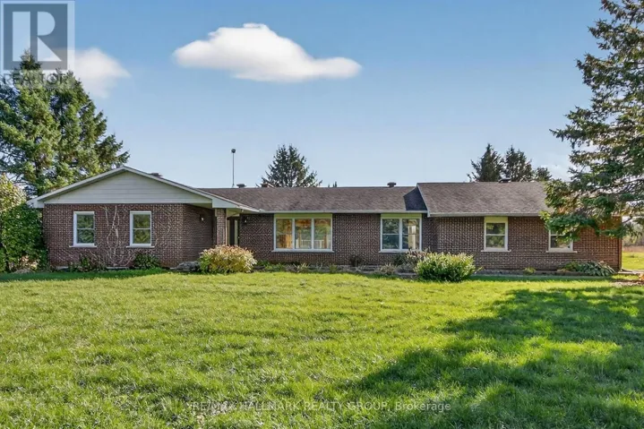 2772 HARBISON ROAD, Ottawa, Ontario K0A2Z0