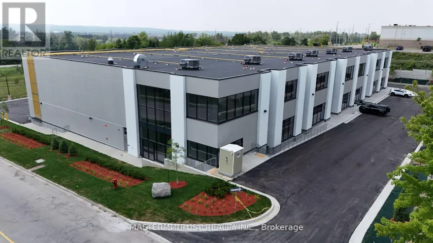 3 - 32 DON HILLOCK DRIVE, Aurora (Bayview Southeast), Ontario L4G0H6