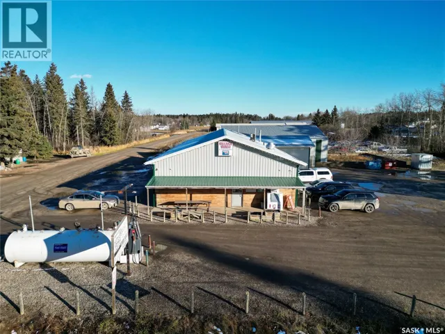 106 Zimmer AVENUE, Leoville, Saskatchewan S0J1N0