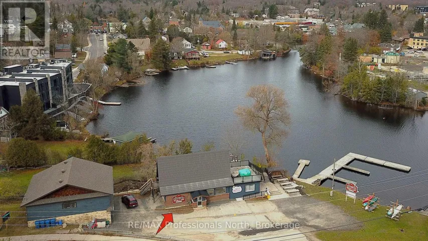 2 - 8 PARK DRIVE, Huntsville (Chaffey), Ontario P1H1P5