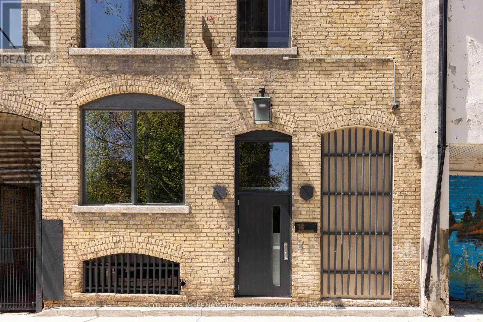 Commercial Sale For Sale