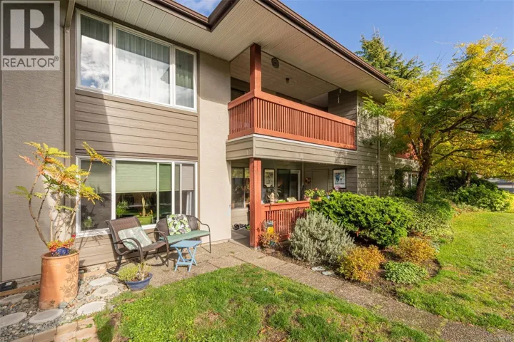 114 10110 Fifth St, Sidney, British Columbia V8L2X9