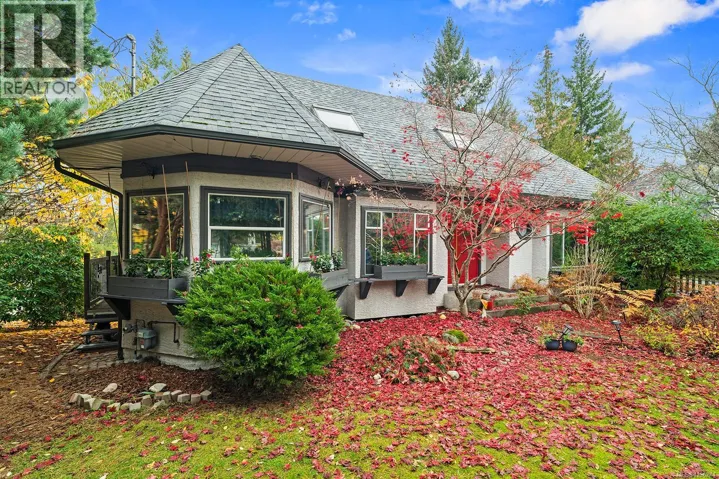 647 Tamarack Dr, Qualicum Beach, British Columbia V9K1A8