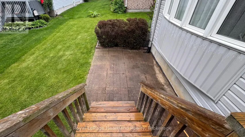 780