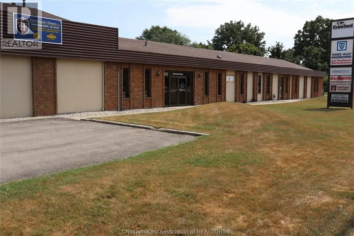 392 Park AVENUE East, Chatham, Ontario N7M3S6