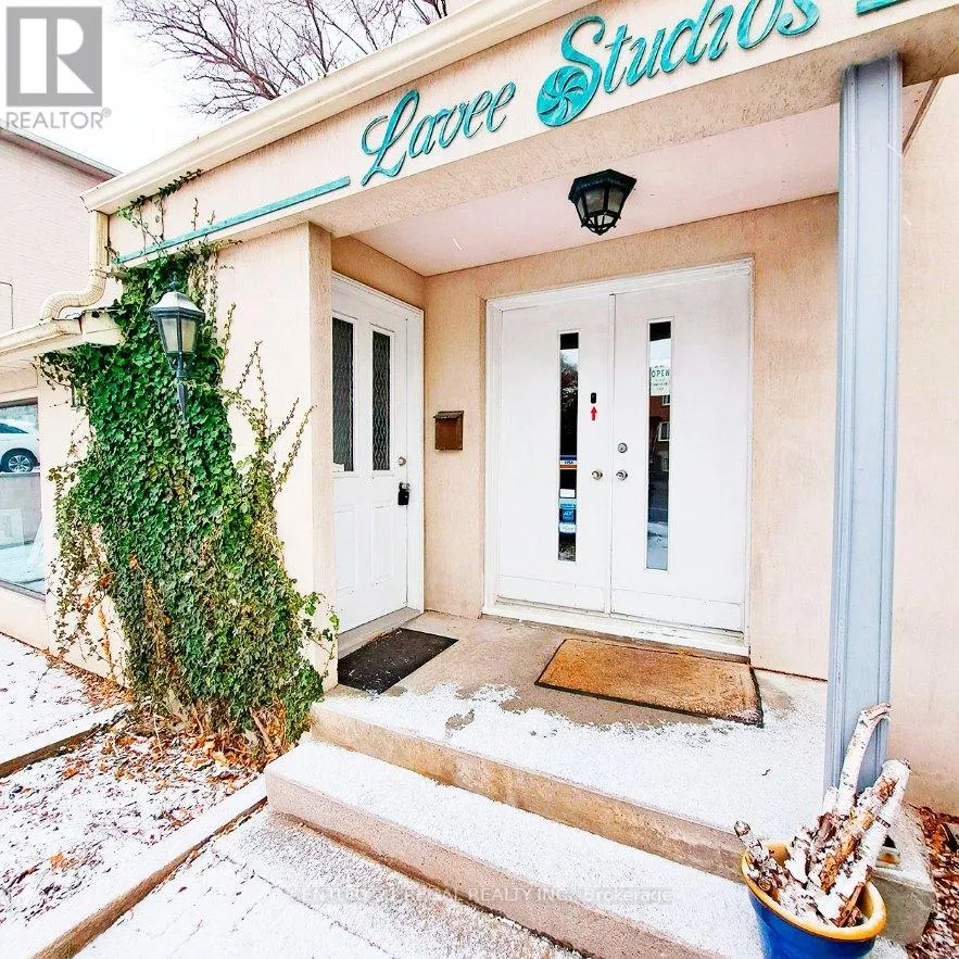 Commercial Sale For Sale