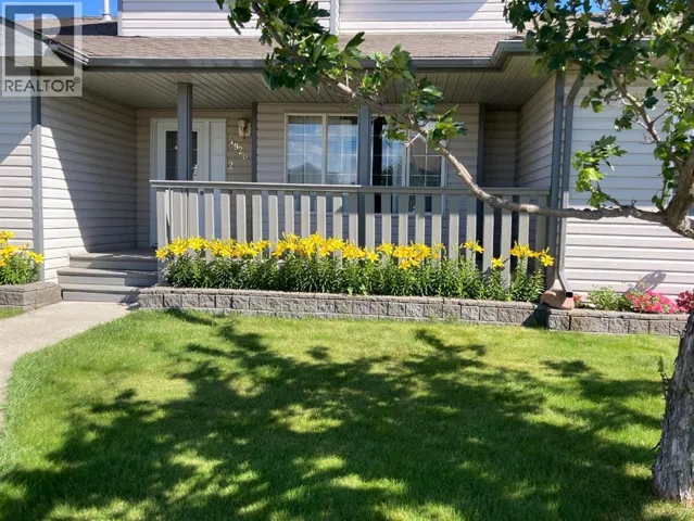 UNIT 2, 4920 53 Avenue, Whitecourt, Alberta T7S1V7