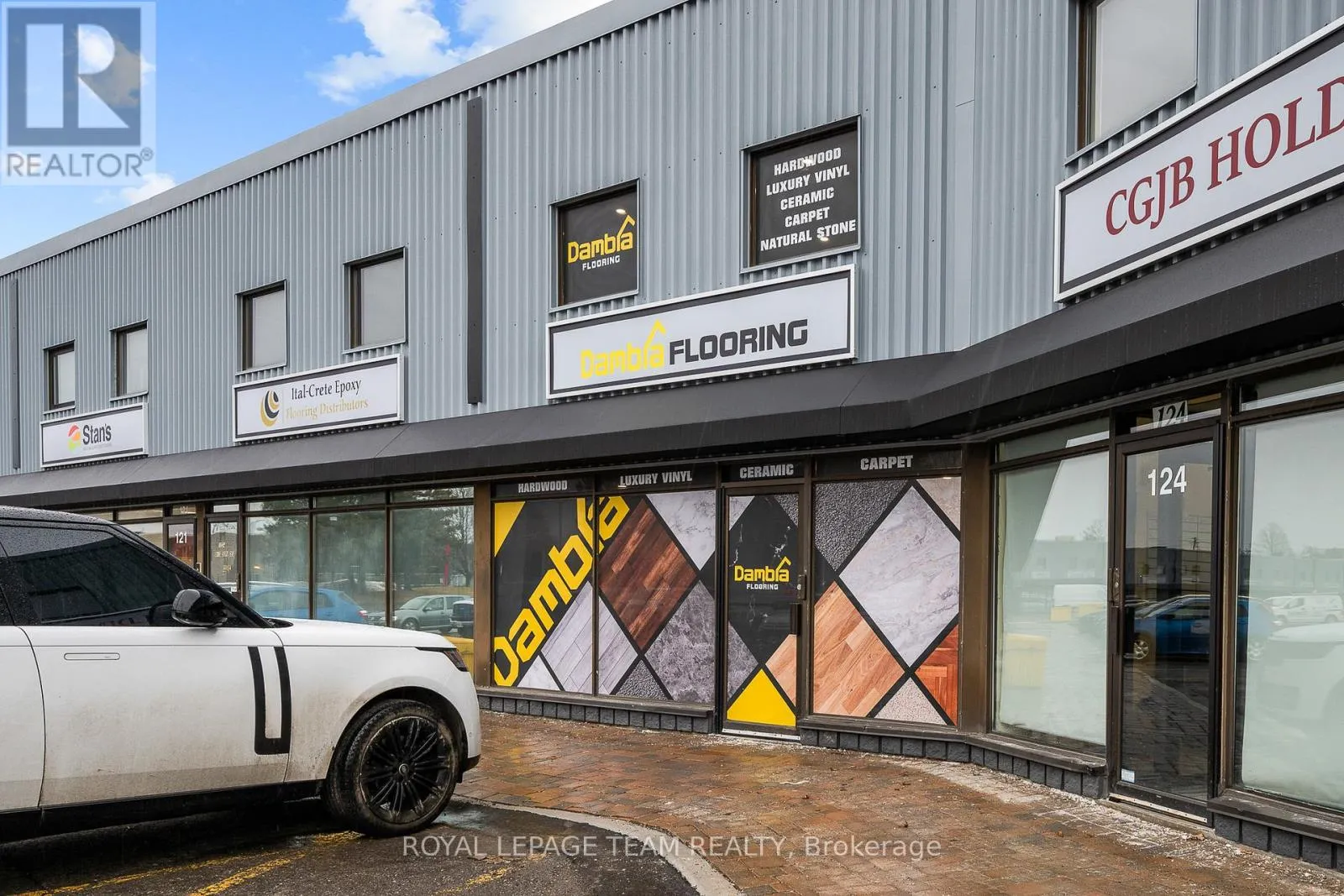 Commercial Sale For Sale