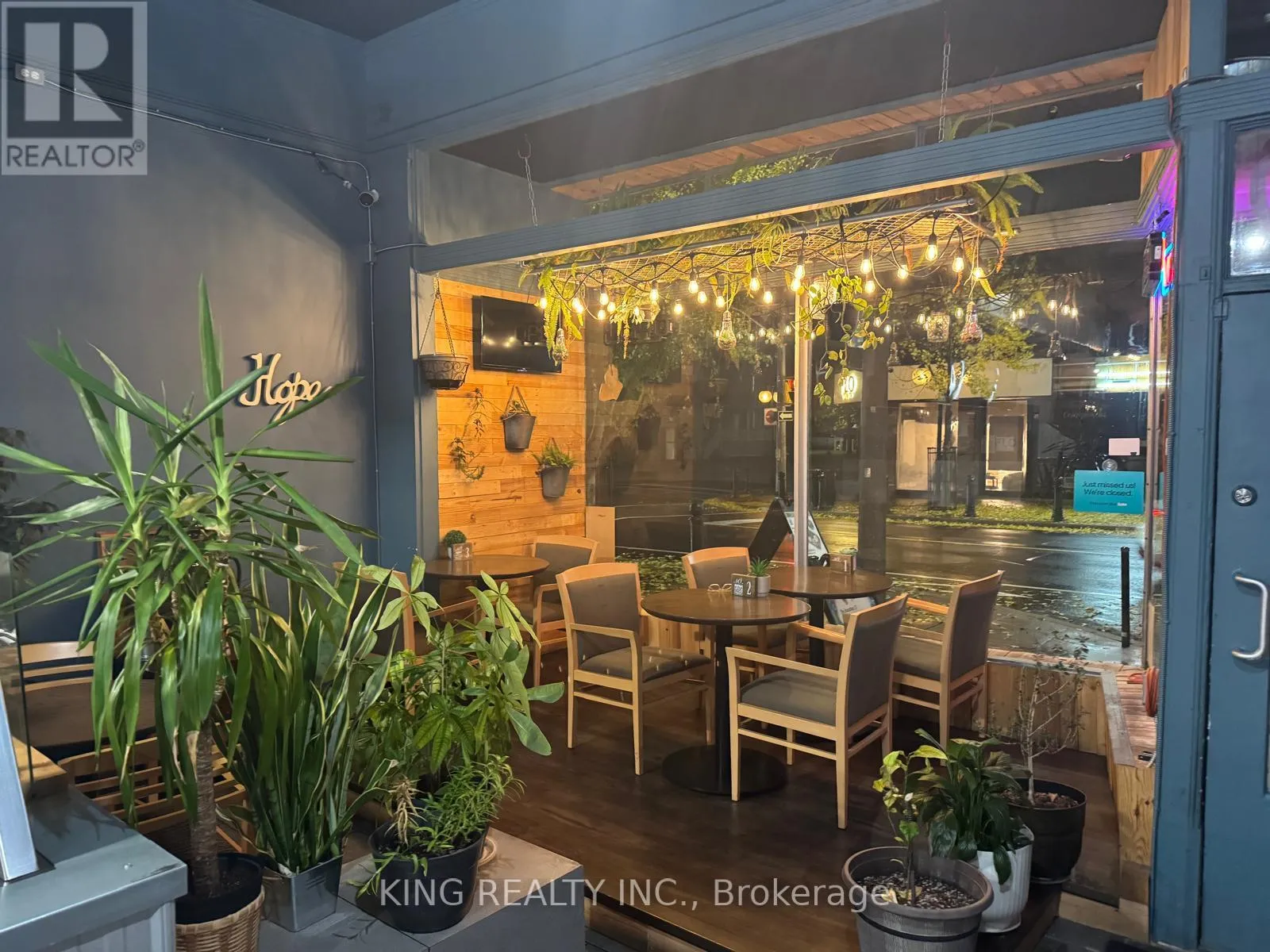 Commercial Sale For Sale