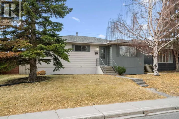 10631 Elbow Drive SW, Calgary, Alberta T2W1G3