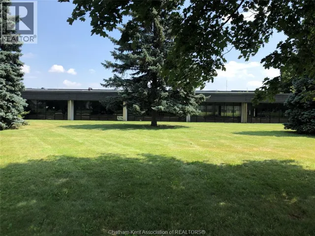 540 Park AVENUE East Unit# level 1 unit 1, Chatham, Ontario N7M5J4