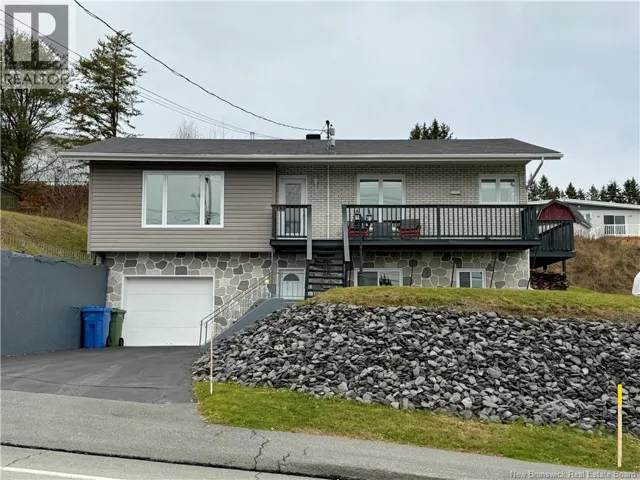 133 Bellevue Street, Edmundston, New Brunswick E3V2E2
