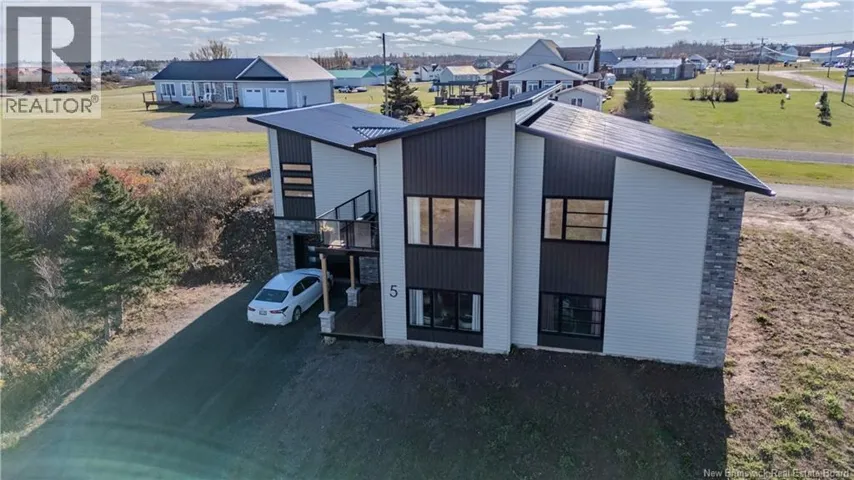 5 Allee Macon, Bas Cap Pele, New Brunswick E4N1X2