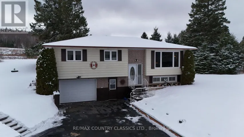 3559 SOUTH BAPTISTE LAKE ROAD, Highlands East (Cardiff Ward), Ontario K0L2A0
