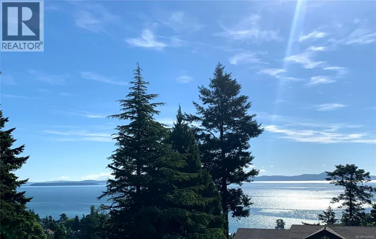 Lot B 5070 Catalina Terr, Saanich, British Columbia V8Y2A5