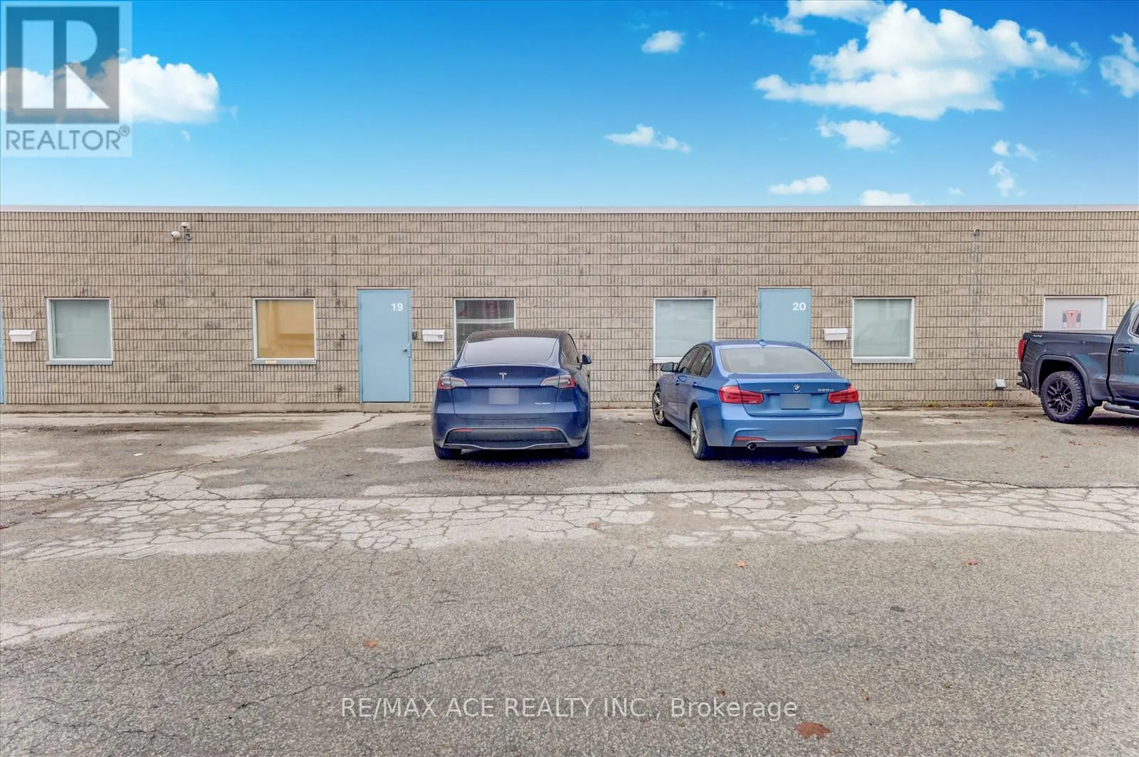 Commercial Sale For Sale