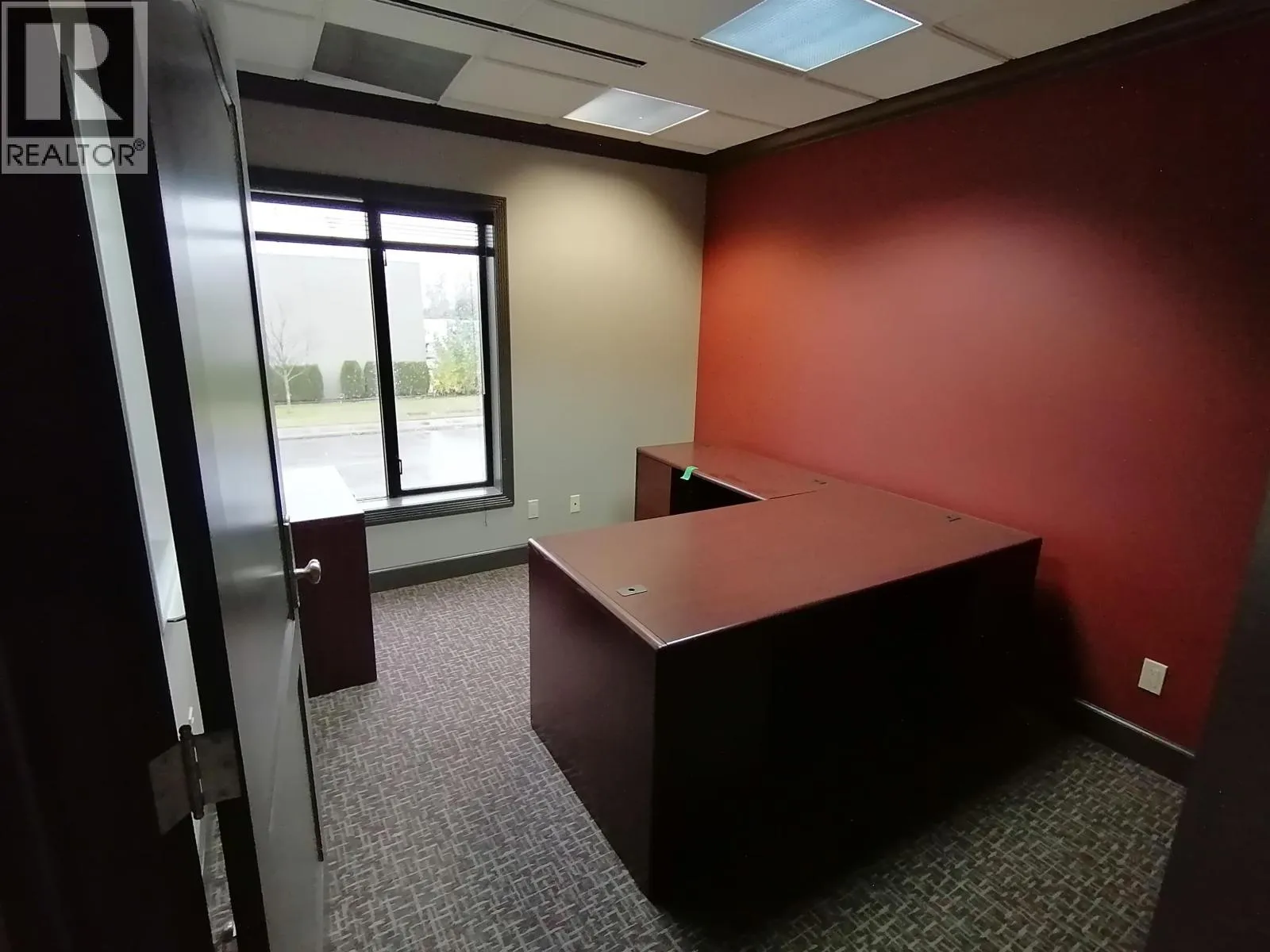Commercial Sale For Sale