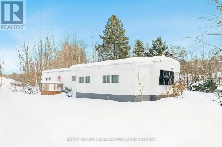 2235 RON JONES ROAD E5, Tay, Ontario L4R4K3