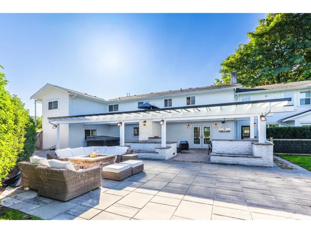 23201 88 AVENUE, Langley, British Columbia V1M2S5