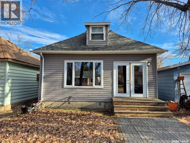 515 Beckwell AVENUE, Radville, Saskatchewan S0C2G0