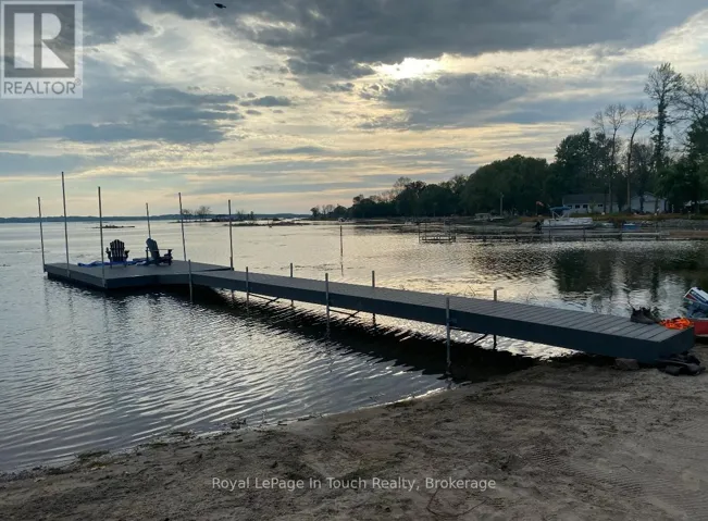 164 DUCK BAY ROAD, Tay (Waubaushene), Ontario L0K2C0