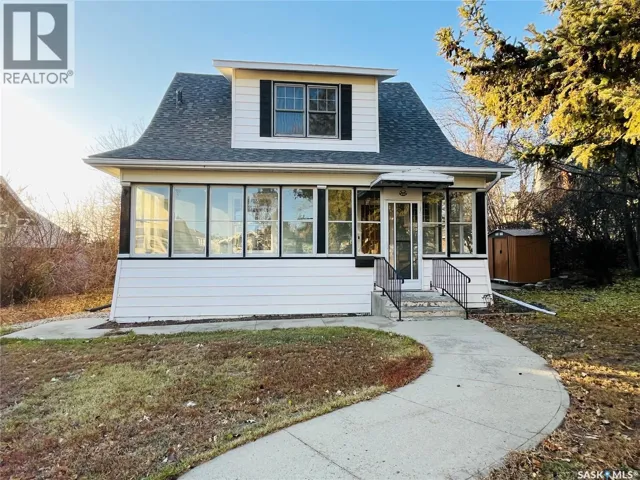 456 3rd AVENUE NE, Swift Current, Saskatchewan S9H2H2