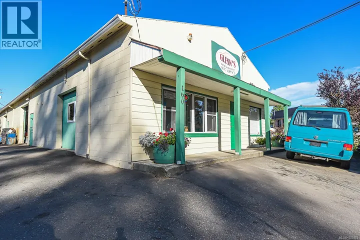 160 Headquarters Rd, Courtenay, British Columbia V9N3P6