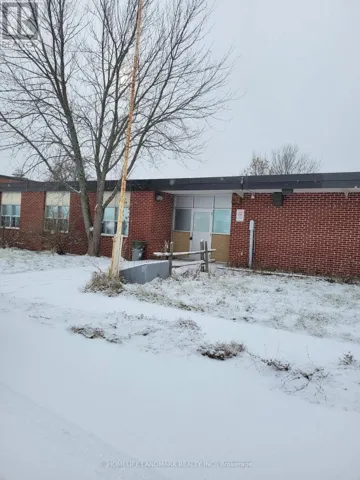 8 ROAD - 840 COUNTY ROAD, Greater Napanee (Greater Napanee), Ontario K7R3K7