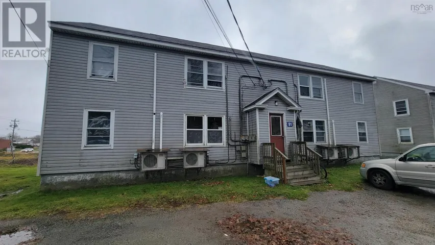 91 Pleasant Street, Yarmouth, Nova Scotia B5A2J3