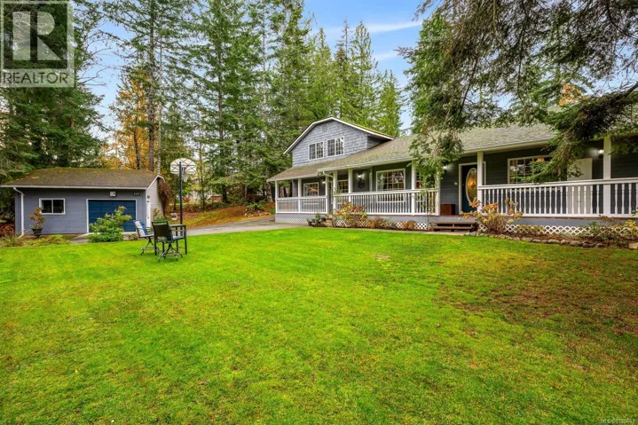 777 Salsbury Rd, Courtenay, British Columbia V9N9M2