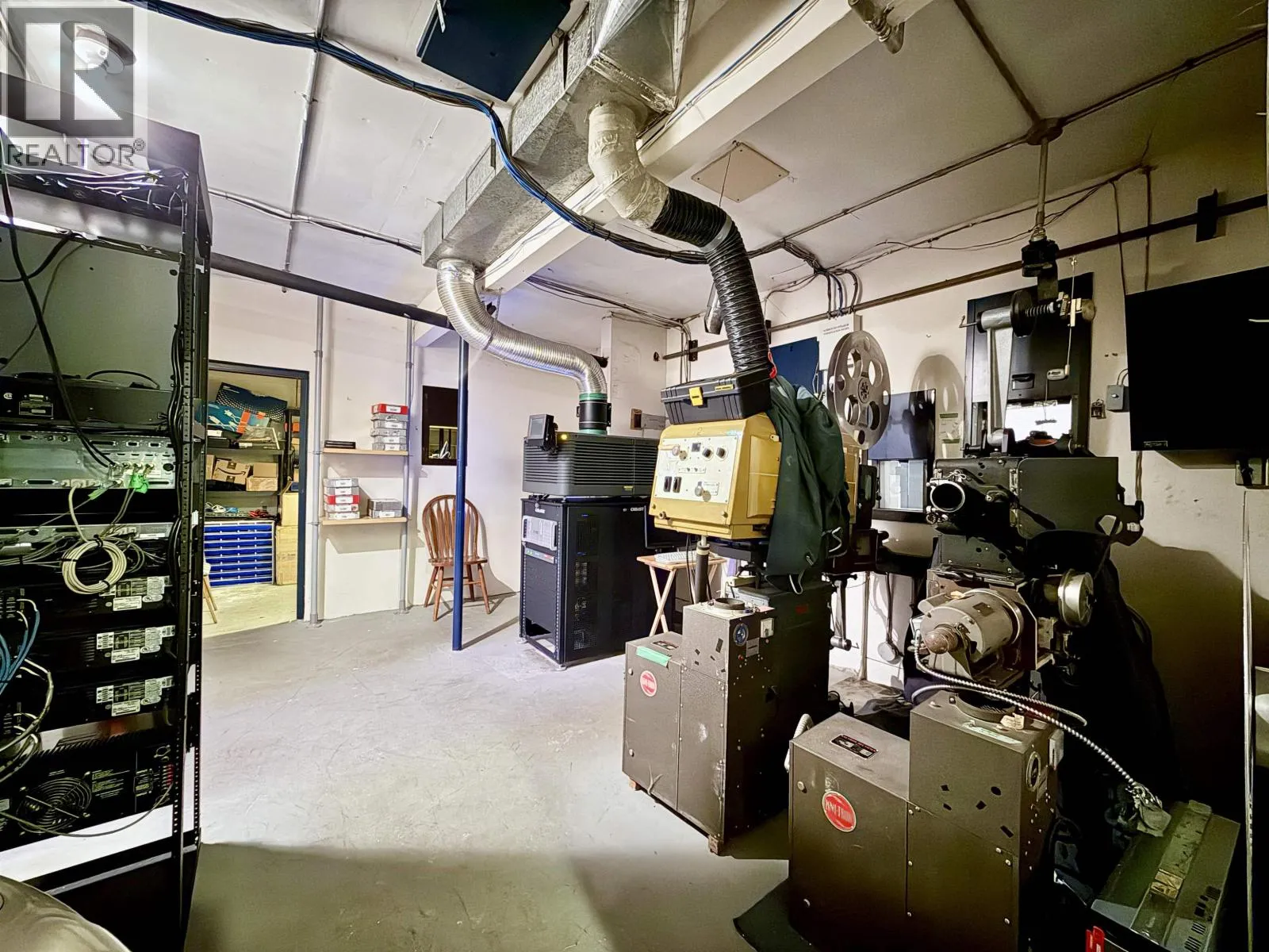 Commercial Sale For Sale