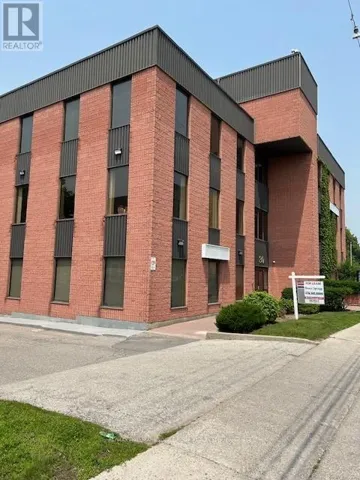 302 - 30 PROSPECT STREET, Newmarket (Central Newmarket), Ontario L3Y3S9