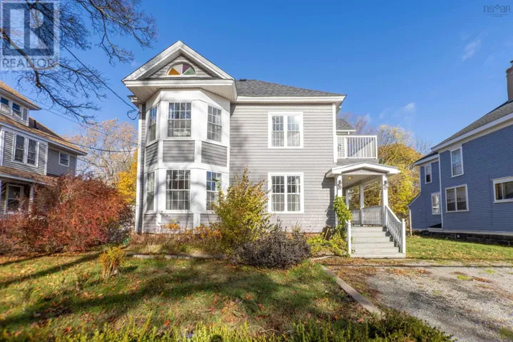124 Church Street, Amherst, Nova Scotia B4H3B8