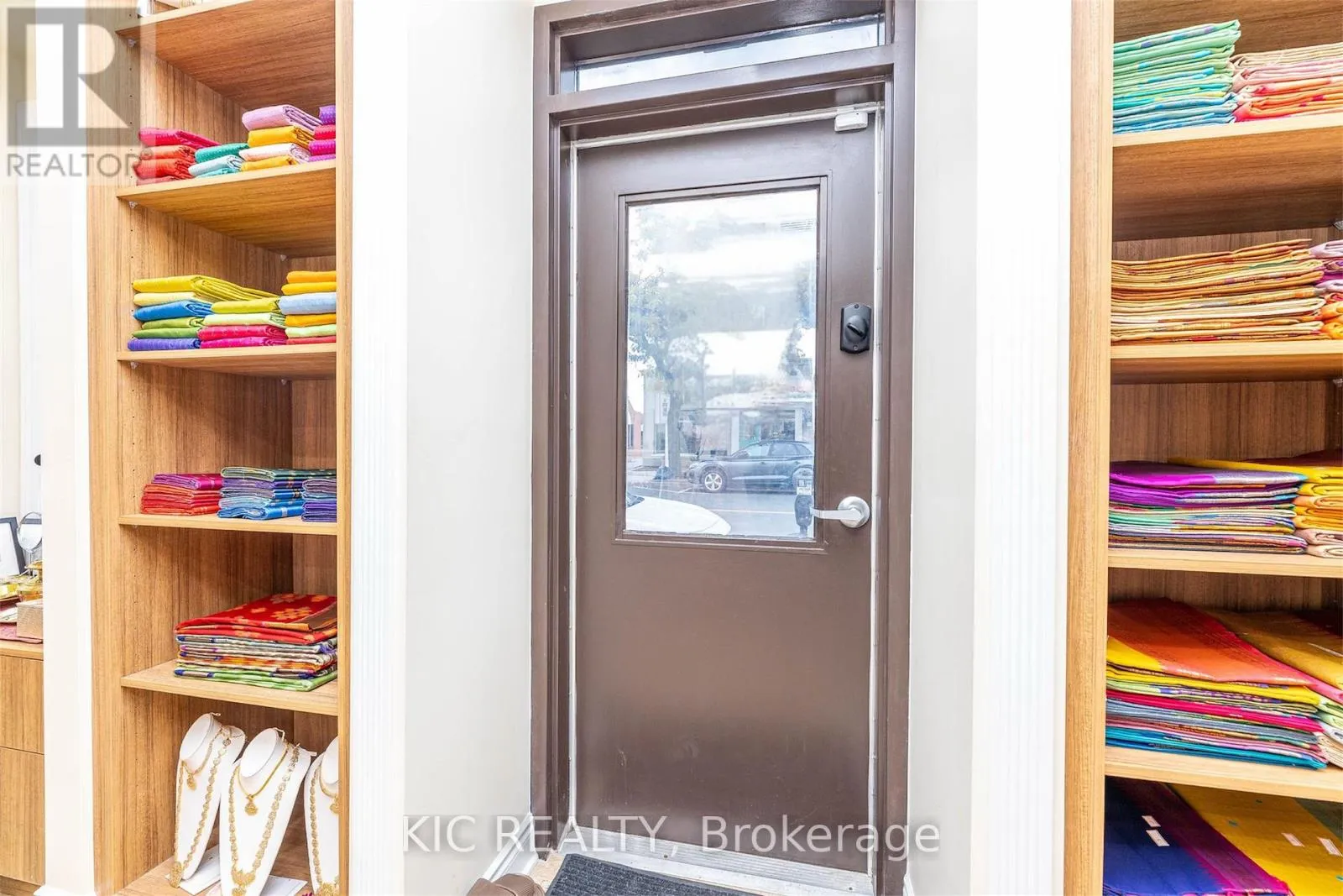 Commercial Sale For Sale