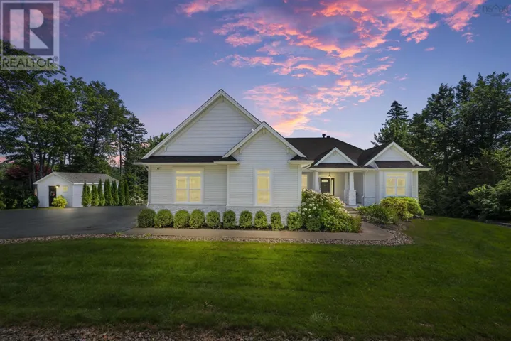 261 Aberdeen Drive, Fall River, Nova Scotia B2T0H1