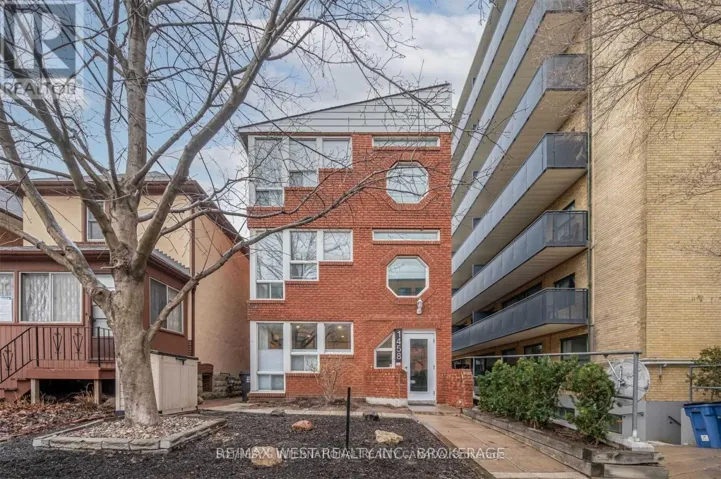 1458 BAYVIEW AVENUE, Toronto (Mount Pleasant East), Ontario M4G3B3