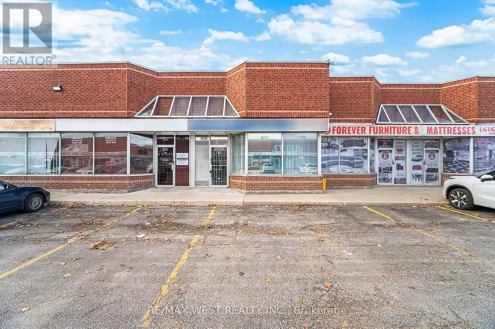 29 - 2565 STEELES AVENUE E, Brampton (Steeles Industrial), Ontario L6T4L6