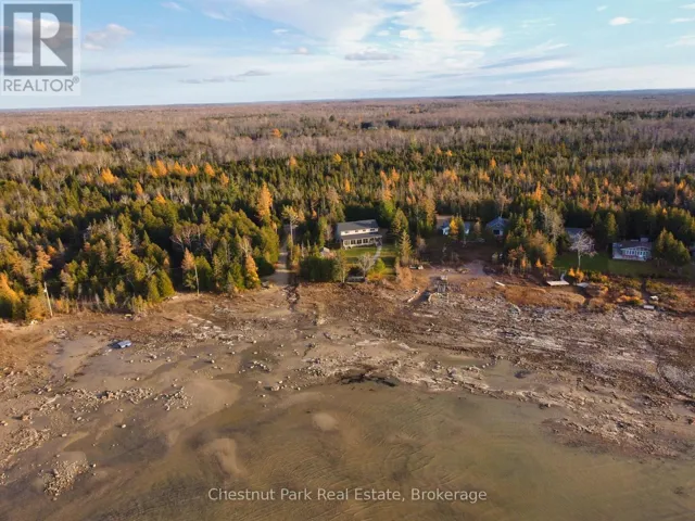 36 CEDAR DRIVE, South Bruce Peninsula, Ontario N0H1X0
