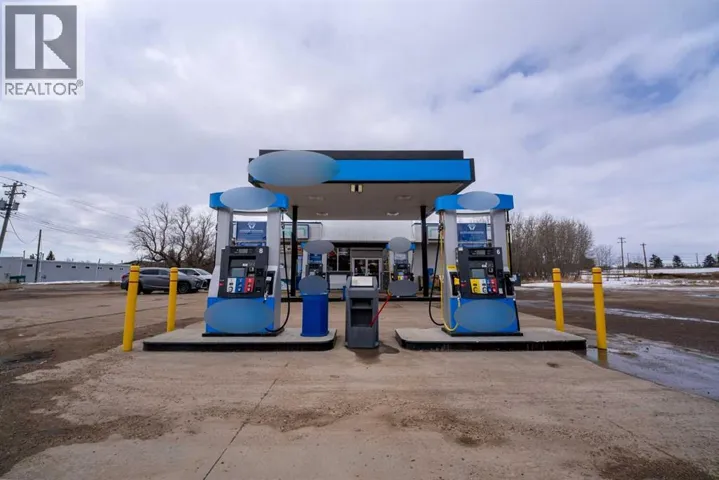 0002 2A Highway, Ponoka, Alberta T4J1M1