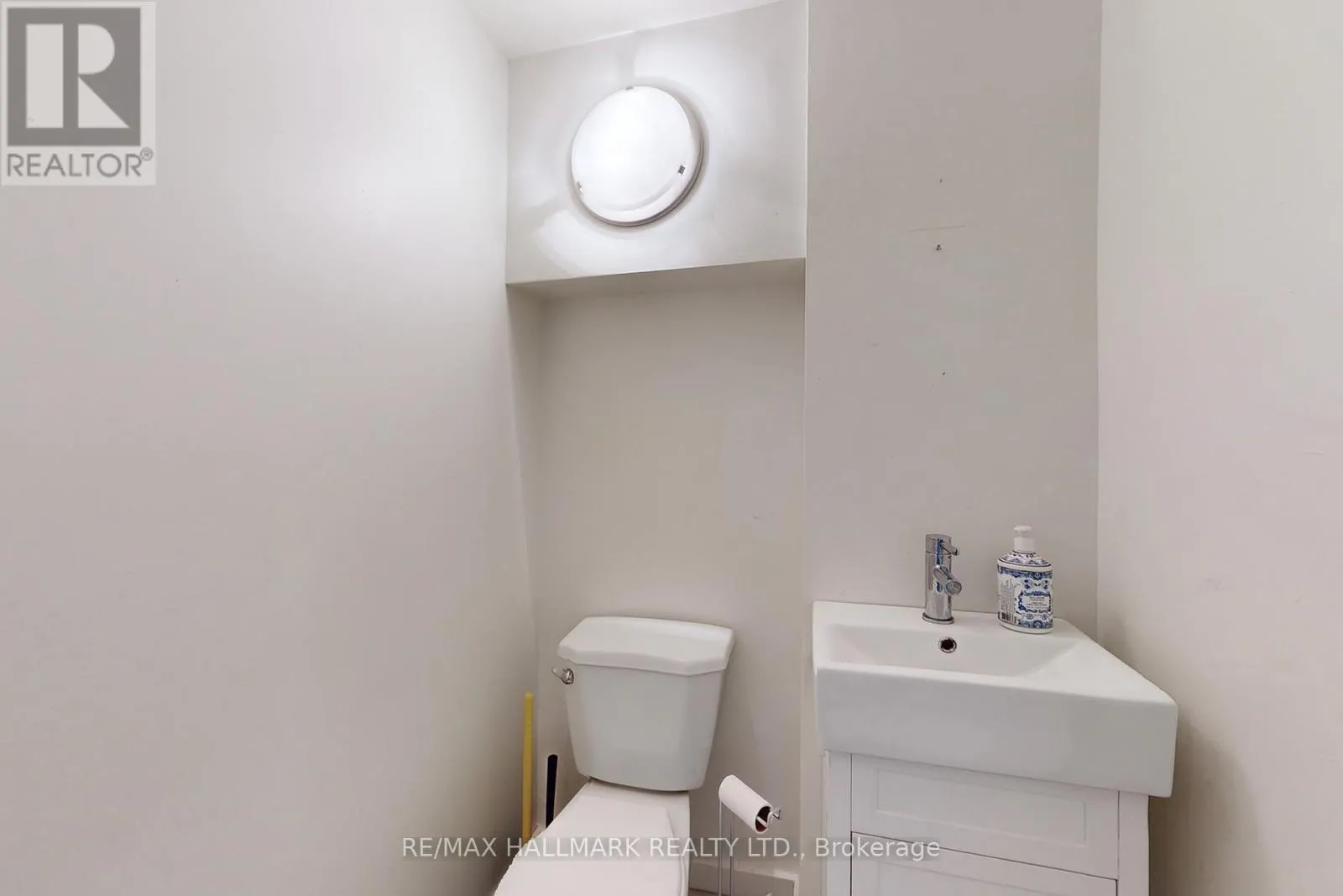 Commercial Sale For Sale