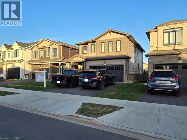 107 STARFIRE Crescent, Stoney Creek, Ontario L8E0K9