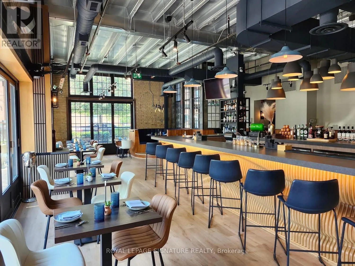 Commercial Sale For Sale