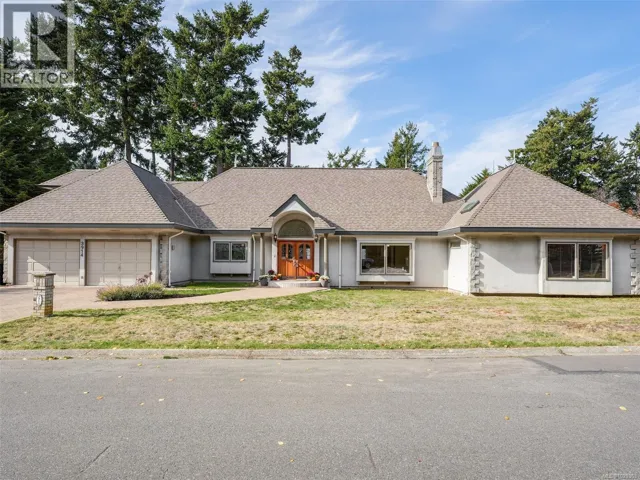 3914 Gibson Crt, Saanich, British Columbia V8N6E2