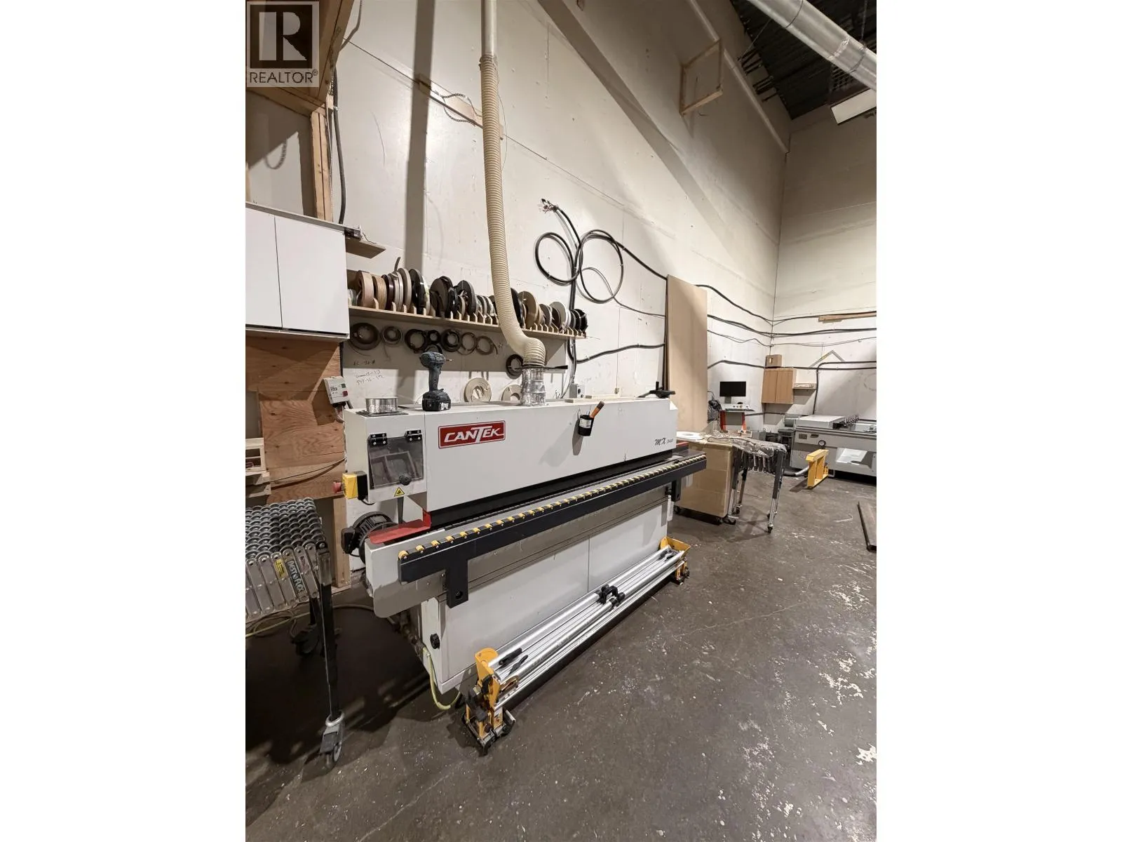 Commercial Sale For Sale