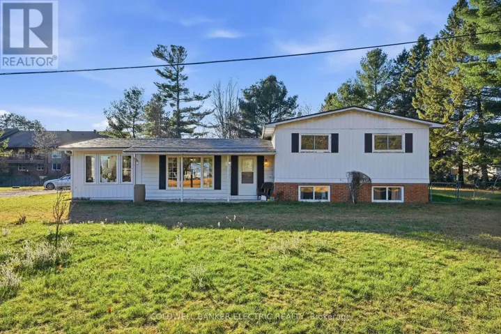 62 AIRPORT ROAD, Addington Highlands (Addington Highlands), Ontario K0H2G0